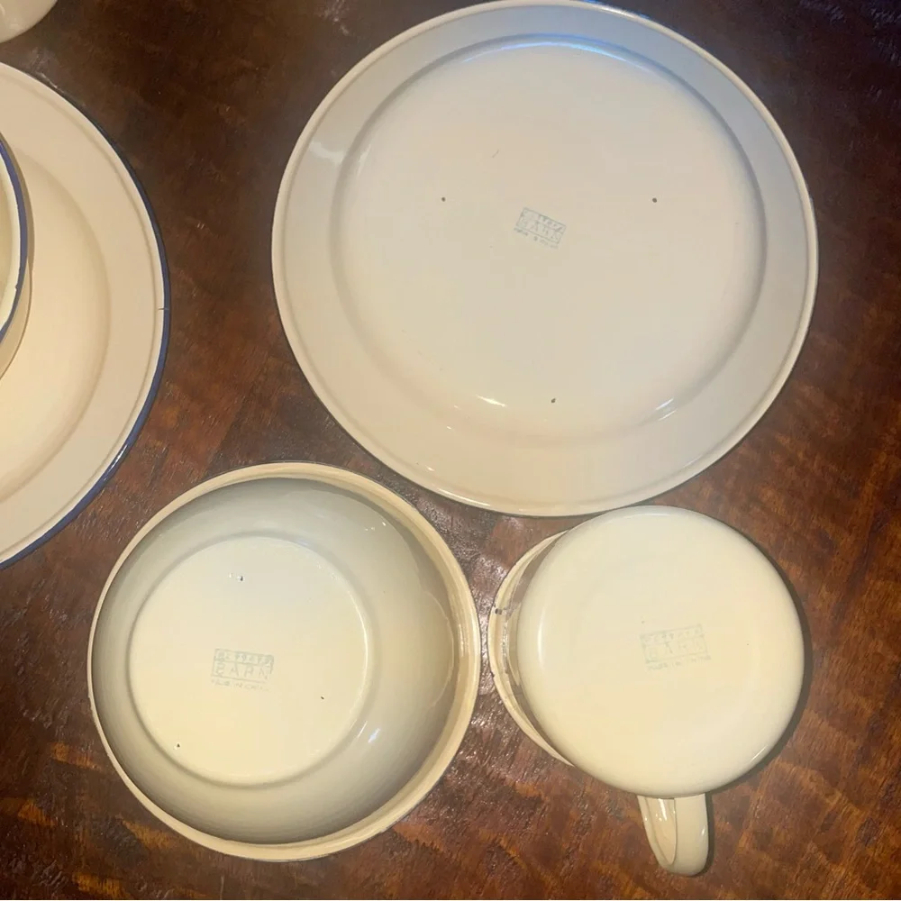 Pottery Barn 12 piece Enamel Dish Set